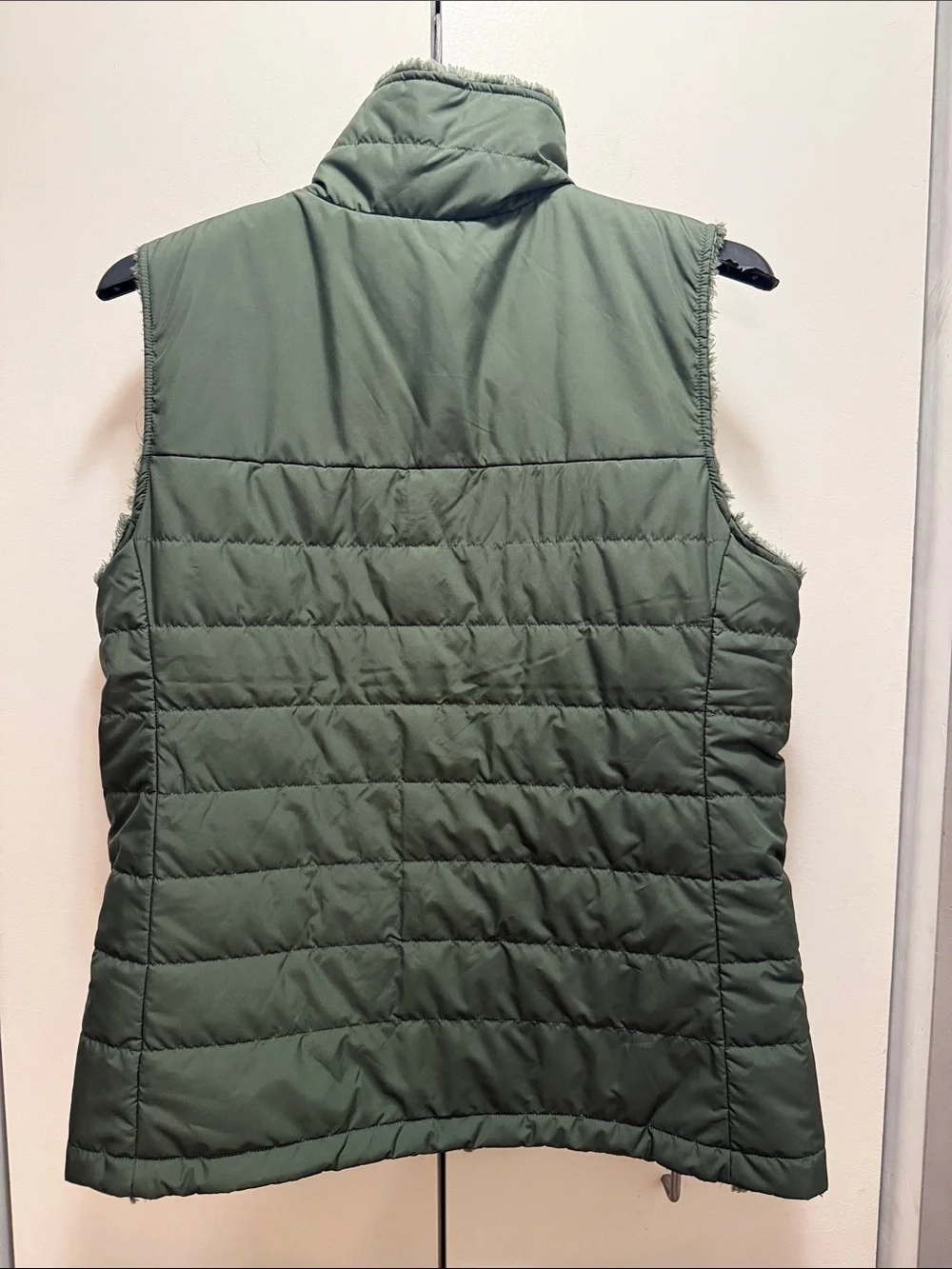 The North Face Olive Quilted Insulated Vest - Reversible - Picture 6 of 10